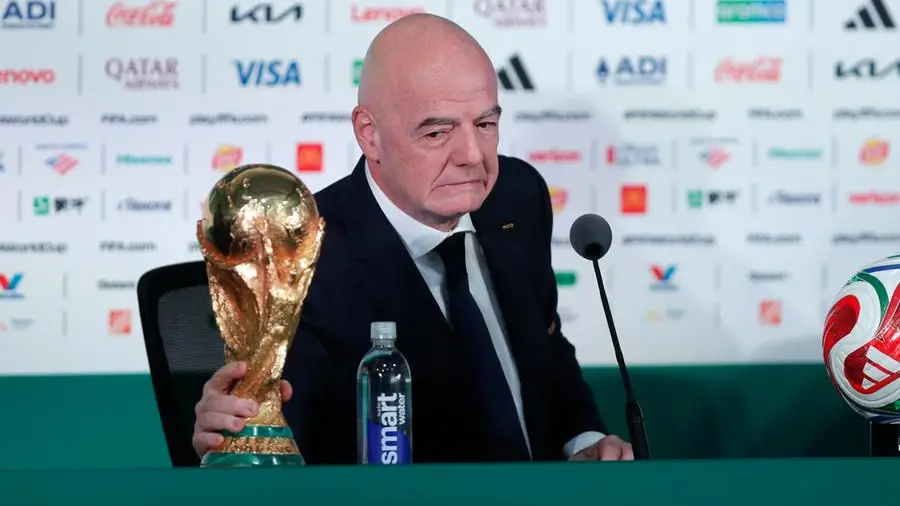 Kevin Lamour, direttore operativo della Fifa, lascia l’incarico dopo critiche al piano di privatizzazione dei Mondiali