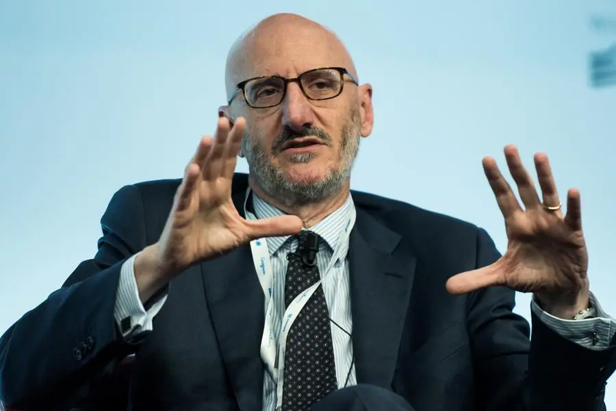 Foto Piero Cruciatti / LaPresse 02-12-2016 Milano, Italia Economia 'Italy Corporate Governance 2016' Nella foto: Francesco Caio Photo Piero Cruciatti / LaPresse 02-12-2016 Milan, Italy Business 'Italy Corporate Governance 2016' In the photo: Francesco Caio