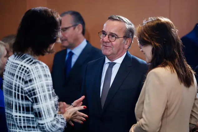 Il ministro Pistorius è stato a lungo il politico più amato in Germania