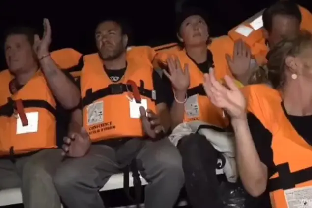 L'equipaggio della Flotilla 2