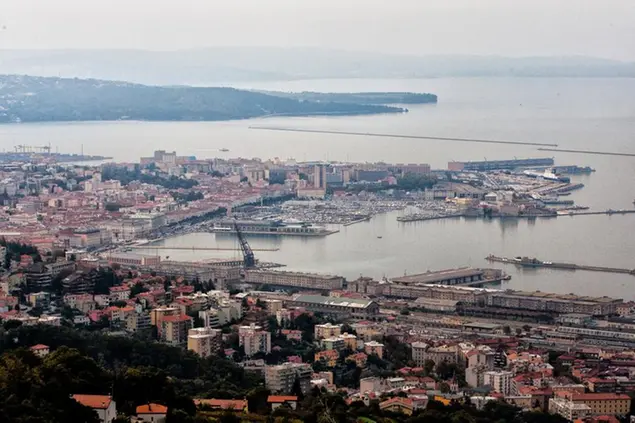 28/10/2015 Trieste, panoramica del porto
