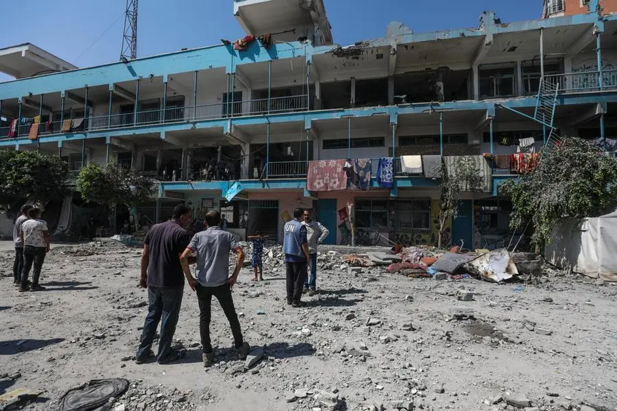 Gaza, L’Idf Bombarda Una Scuola Dell’Unrwa: 37 Morti. Ucciso Un ...