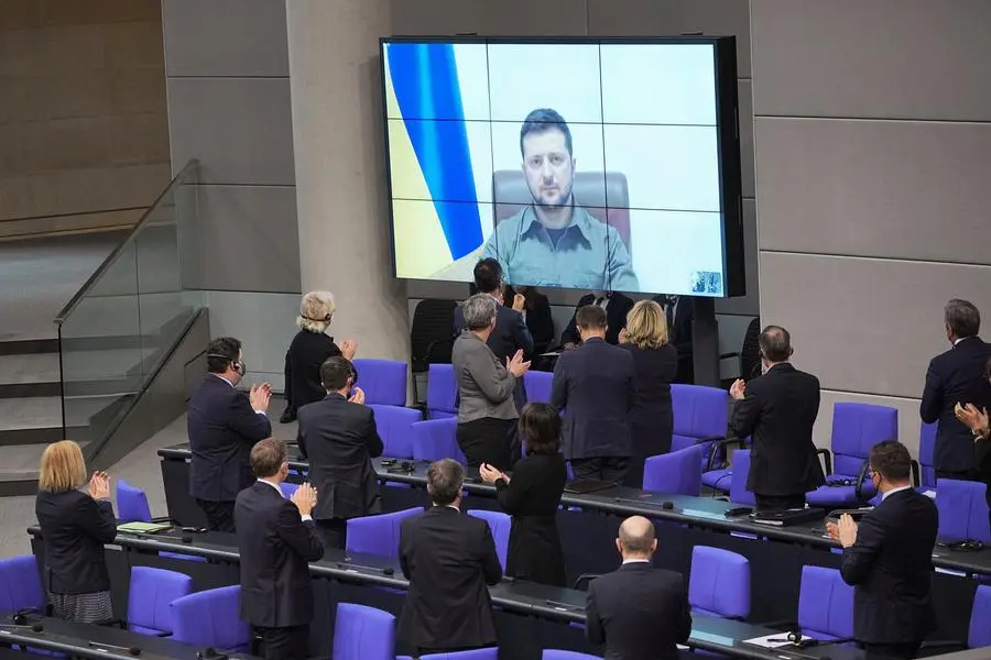 Al Bundestag Salta Il Dibattito Sul Discorso Di Zelensky, Continuano ...