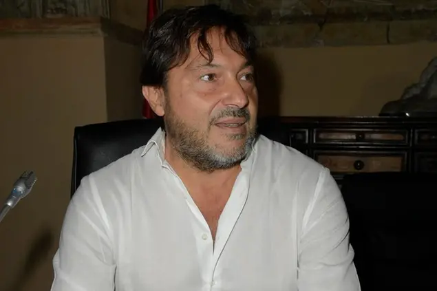 LaPresse CARTELLI MARIO