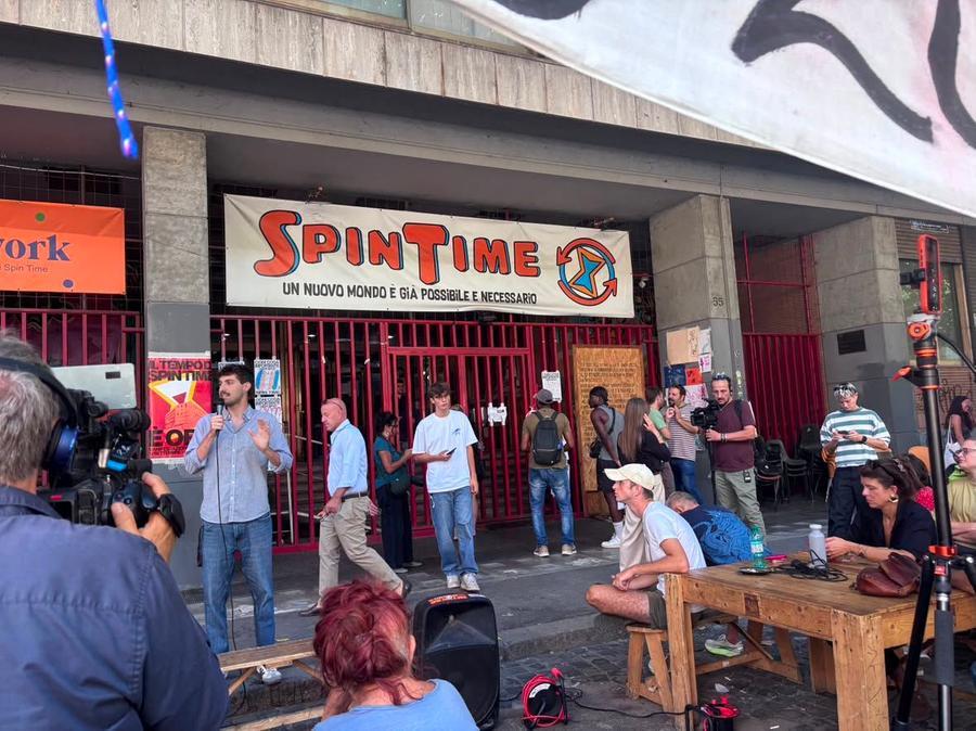 Mobilitazione nazionale per il centro sociale Spin Time