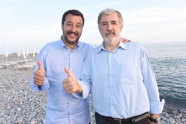 Foto Stefano Cavicchi/LaPresse 16-06-2017 Genova - Italia Cronaca Matteo Salvini a Genova incontra Marco Bucci Nella foto: Matteo Salvini, Marco Bucci