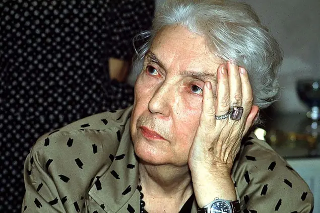 La scrittrice Lalla Romano (foto Ansa)