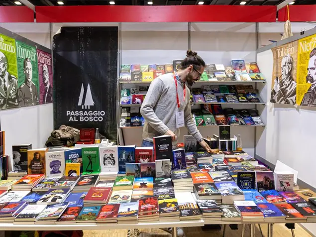 Più libri più liberi e il campionato di compagnismo performativo