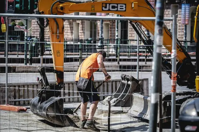 Secondo l’Istituto sindacale europeo con 38 gradi gli infortuni legati al calore aumentano del 15 per cento