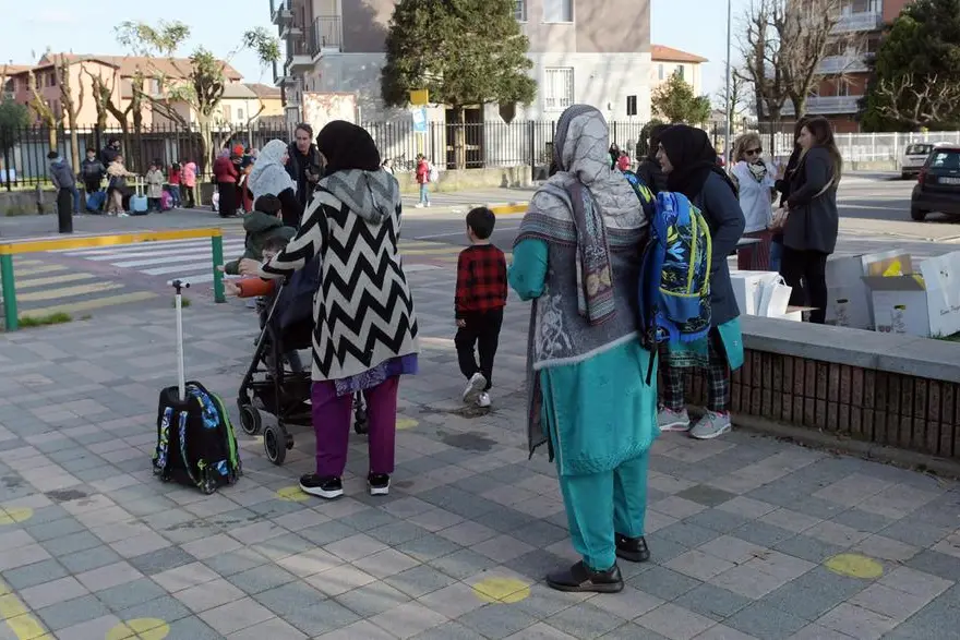 Nella scuola italiana uno studente su otto è senza cittadinanza