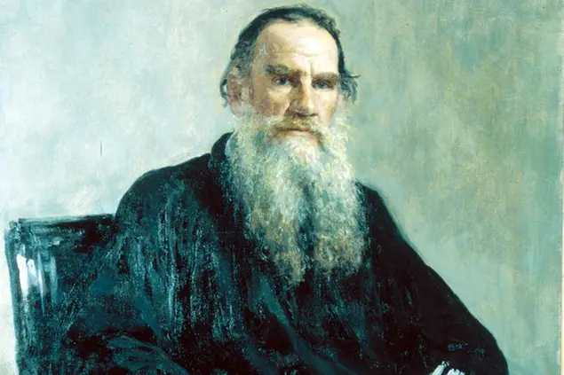 Un ritratto dello scrittore Lev Tolstoj