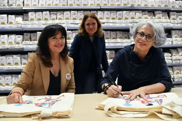 Maura Latini, Elisa Ercoli e Anarkikka