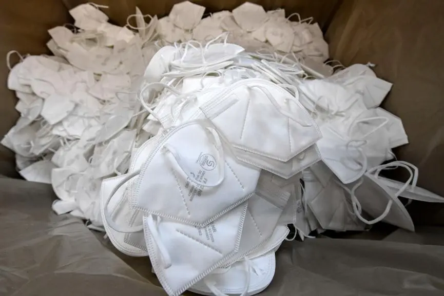 Mascherine Ffp2\\u00A0(AP Photo/Martin Meissner)