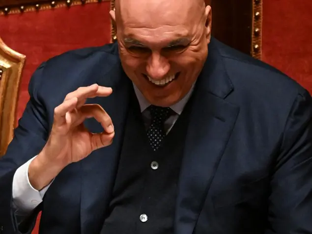 Crosetto a Dubai e l’affare di Drass. La vera storia dell’incontro fantasma