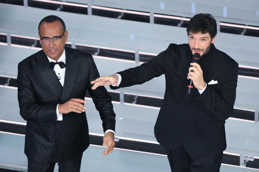 Stefano De Martino annuncia le date di Sanremo 2027: dal 16 al 20 febbraio