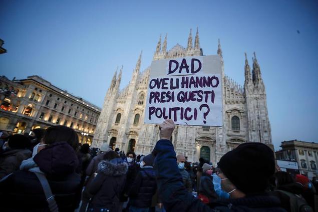 Proteste degli studenti contro la didattica a distanza a Gennaio 2021 - Luca Bruno/AP
