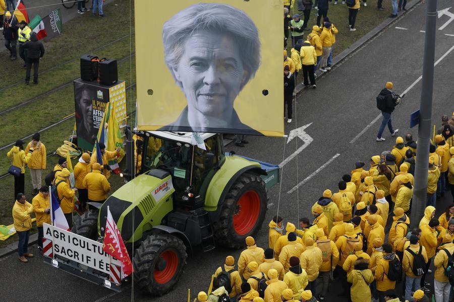 La frenata europea all’accordo col Mercosur divide il governo