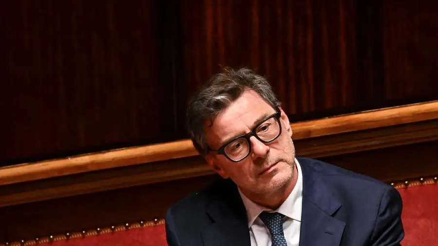 Le sentinelle di Giorgetti nei cda: tre dirigenti Mef nominati (gratis)