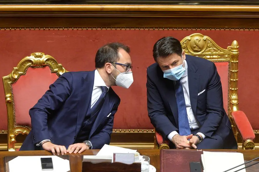 Il ministro Alfonso Bonafede e il presidente del Consiglio Giuseppe Conte Foto Stefano Carofei LaPresse