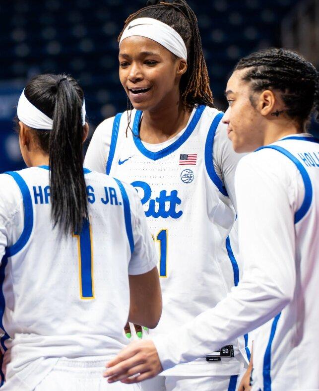 «Torna a casa tua, arriva l’Ice»: l’ombra degli abusi psicologici agita il basket universitario Usa