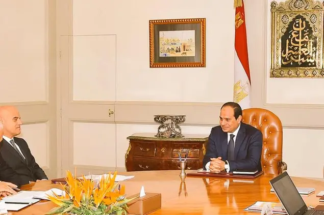 Caludio Descalzi e Abdel Fattah Al-Sisi