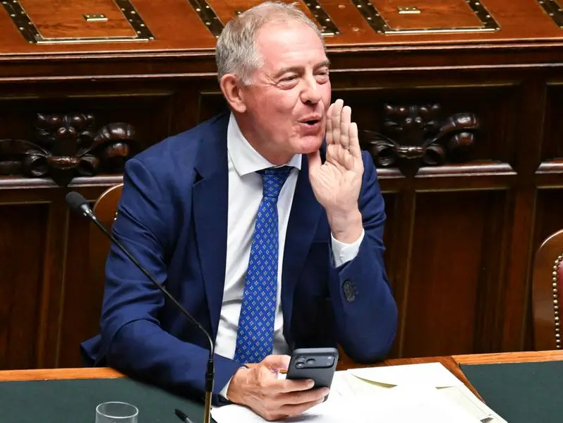 Ex-Ilva in altomare e inflazione alle stelle: i fallimenti di Urso non finiscono mai