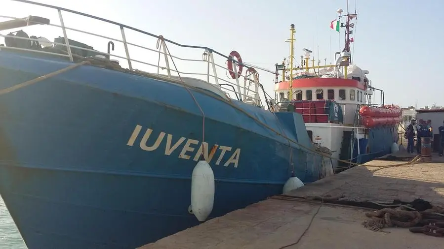 Le ong non sono taxi del mare: chiuso l’ultimo processo in Italia contro i salvataggi dei migranti
