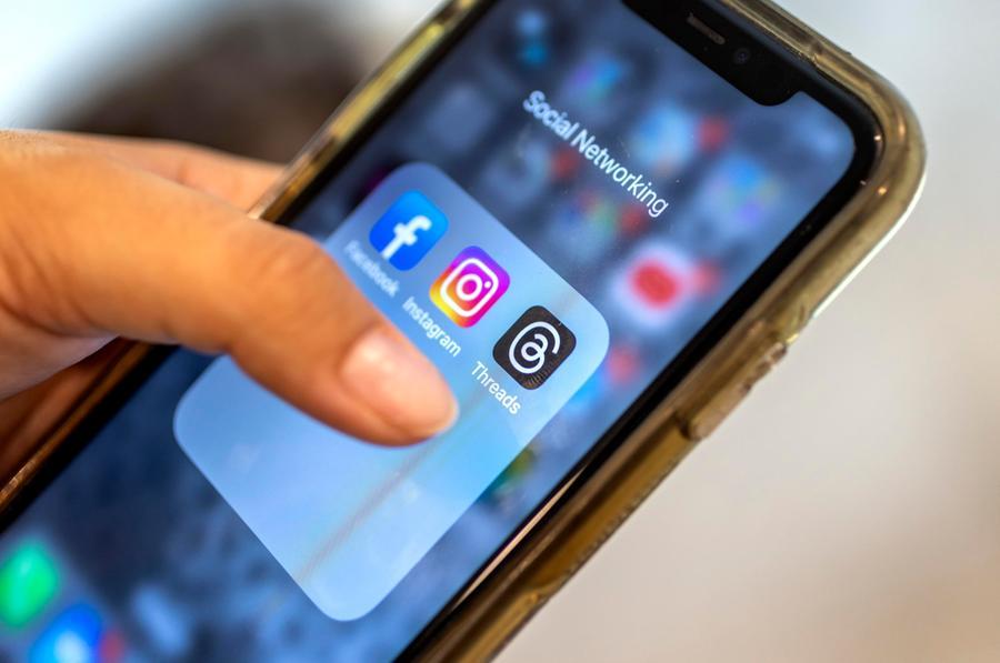 Storia di un breve esilio dai social
