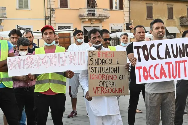 06/09/2021 Prato, manifestazione dei lavoratori della Texprint e della GKN