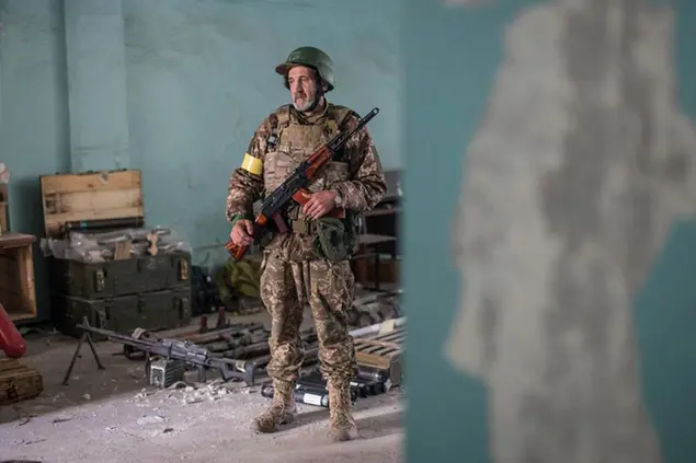 A Ukrainian soldier on a position during heavy fighting in the front line in Severodonetsk, Luhansk region, Ukraine, Wednesday, June 8, 2022. (AP Photo/Oleksandr Ratushniak)