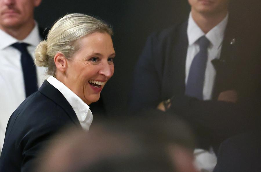 Trionfo di AfD, Germania sempre più nera. L’estrema destra mette in crisi Merz e l’Ue