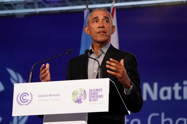 Former U.S. President Barack Obama gestures as he speaks during the COP26 U.N. Climate Summit in Glasgow, Scotland, Monday, Nov. 8, 2021. The U.N. climate summit in Glasgow is entering it's second week as leaders from around the world, are gathering in Scotland's biggest city, to lay out their vision for addressing the common challenge of global warming. (AP Photo/Alberto Pezzali)
