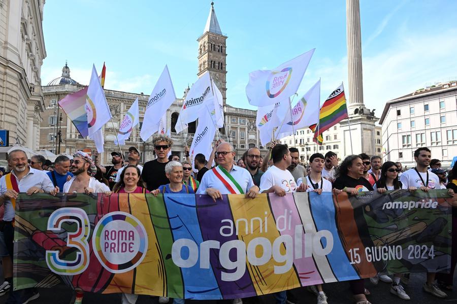 Polemica al Roma Pride per l'esclusione di associazioni ebraiche
