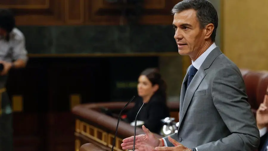 Spagna, Sanchez convoca elezioni anticipate: «È tempo di scegliere tra estrema destra e maggioranza progressista»
