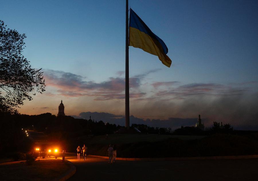 Massiccio attacco missilistico russo su Kiev e altre città ucraine