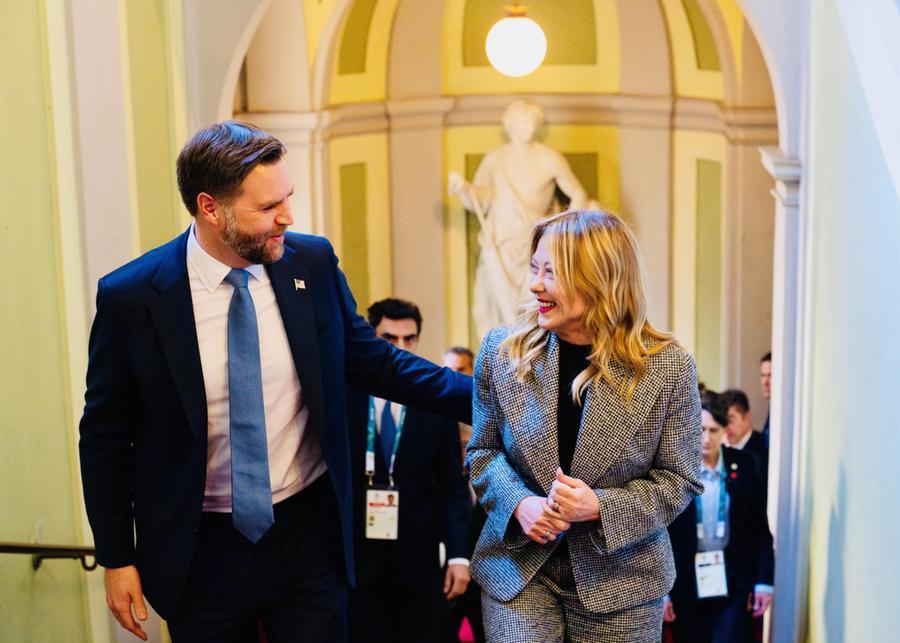 Alle Olimpiadi Meloni omaggia Vance: «L’intesa tra Italia e Usa è wonderful»