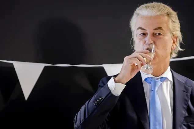 (Geert Wilders festeggia i risultati. Foto Ansa)