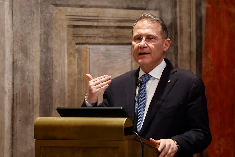 Dalla prescrizione ripudiata allo «spirito di libertà» del fascismo: l’epopea di Cirielli, collezionista di polemiche