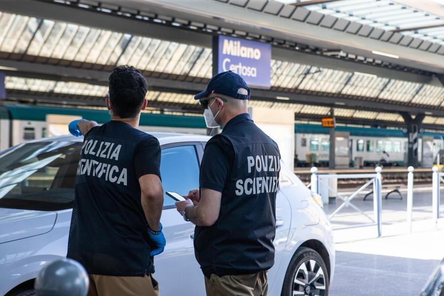 Trenta coltellate e il corpo scaraventato in un’intercapedine. I pm: «Così il branco si è organizzato per uccidere»