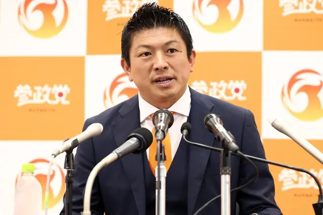 Sohei Kamiya, leader del partito Sanseitō