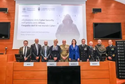 Uno degli eventi organizzati da Deas e dalla sua scuola di alta formazione sulla cybersicurezza. Presenti i vertici di Marina e Aeronautica FOTO SITO DEAS