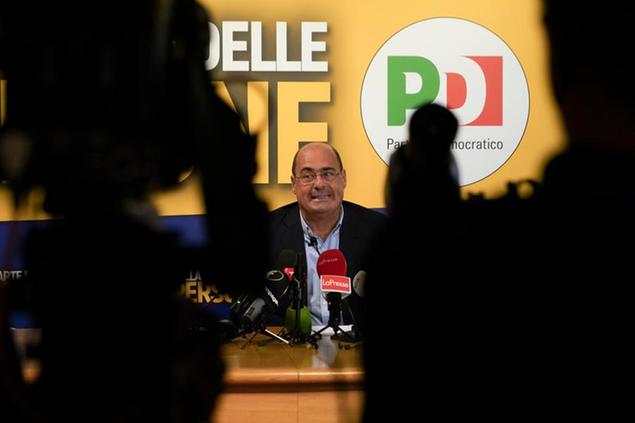 Nicola Zingaretti, segretario del Pd, ieri alla conferenza stampa alla sede del suo partito Foto AP Photo