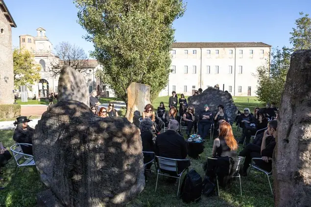 Il ritrovo in uno dei death cafè Foto di Elisa Magnoni Photo