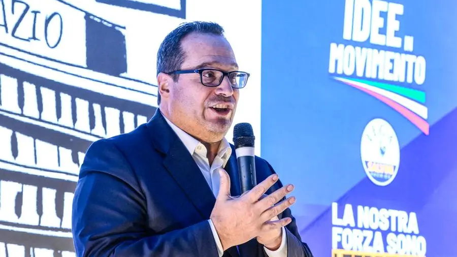 Aggiungi un posto al ministero che arriva l’amico di Durigon