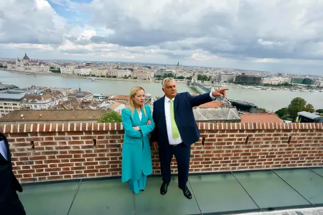 (I premier italiana e ungherese insieme a Budapest a settembre 2023. Foto Ansa)