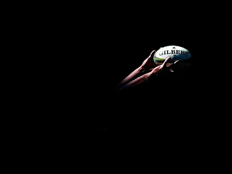 La Milano operaia, una palla ovale e l’officina dove il rugby creava comunità