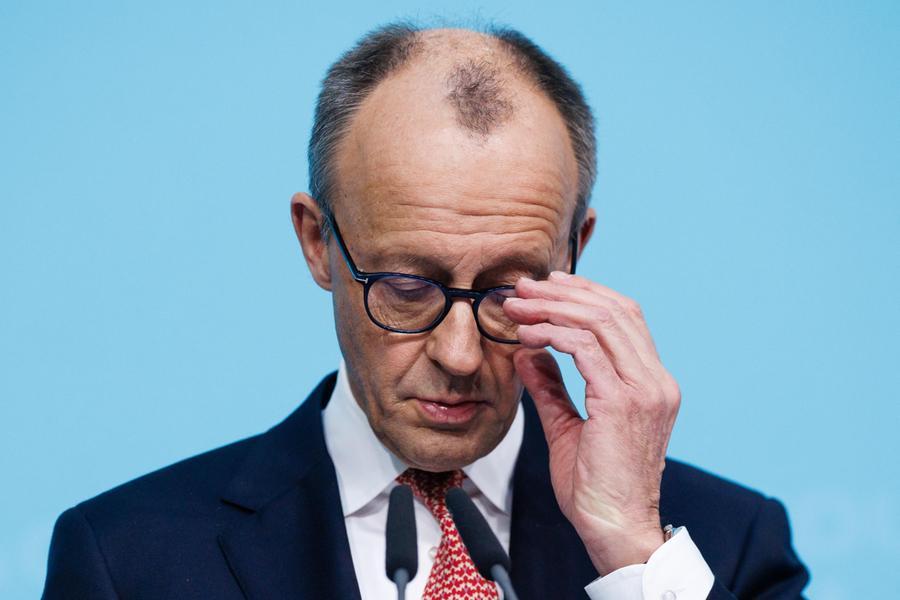 Dazi: Trump attacca, l’Ue insiste sul dialogo. Merz: «La nostra strategia non cambia»