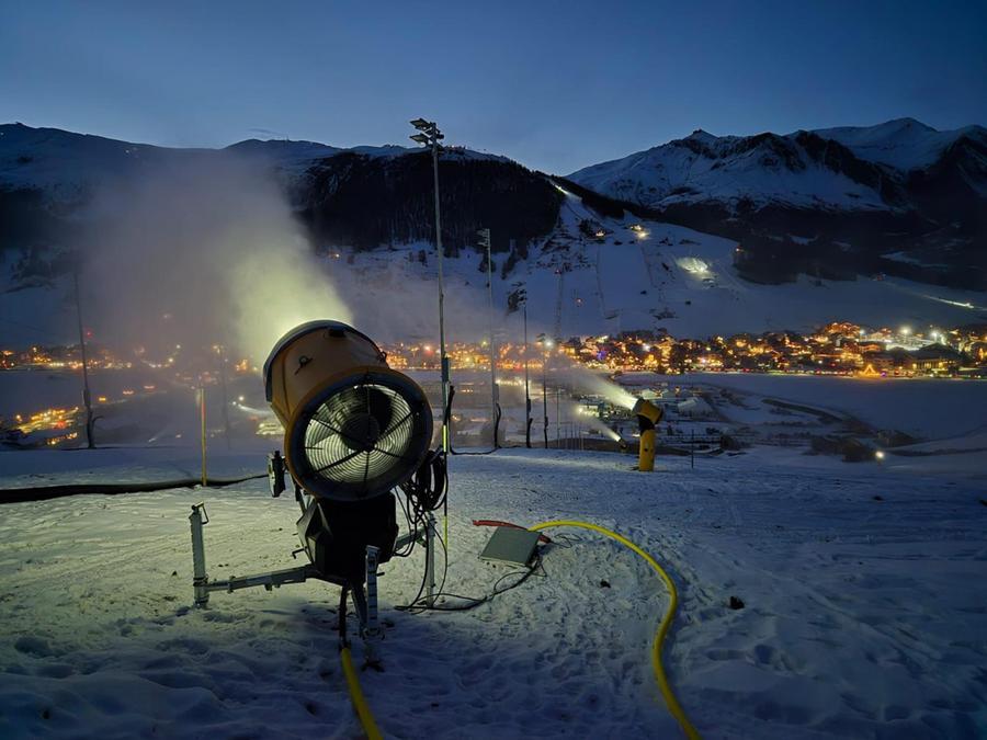 Dalla Senna alle Dolomiti, idee opposte di eredità: l’acqua è la spia dell’insostenibilità olimpica