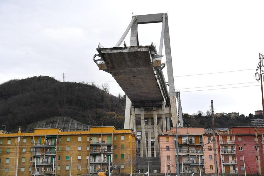 Castellucci condannato a 12 anni, ma non basta per far dimenticare l’orrore del Ponte Morandi
