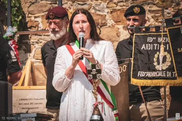 Paola Chiesa al centenario nostalgico della federazione fondata da Mussolini (Fnai)